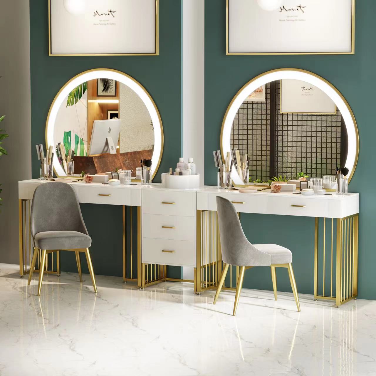 Photo Beauty Makeup - Photo studio with light, dressing table,