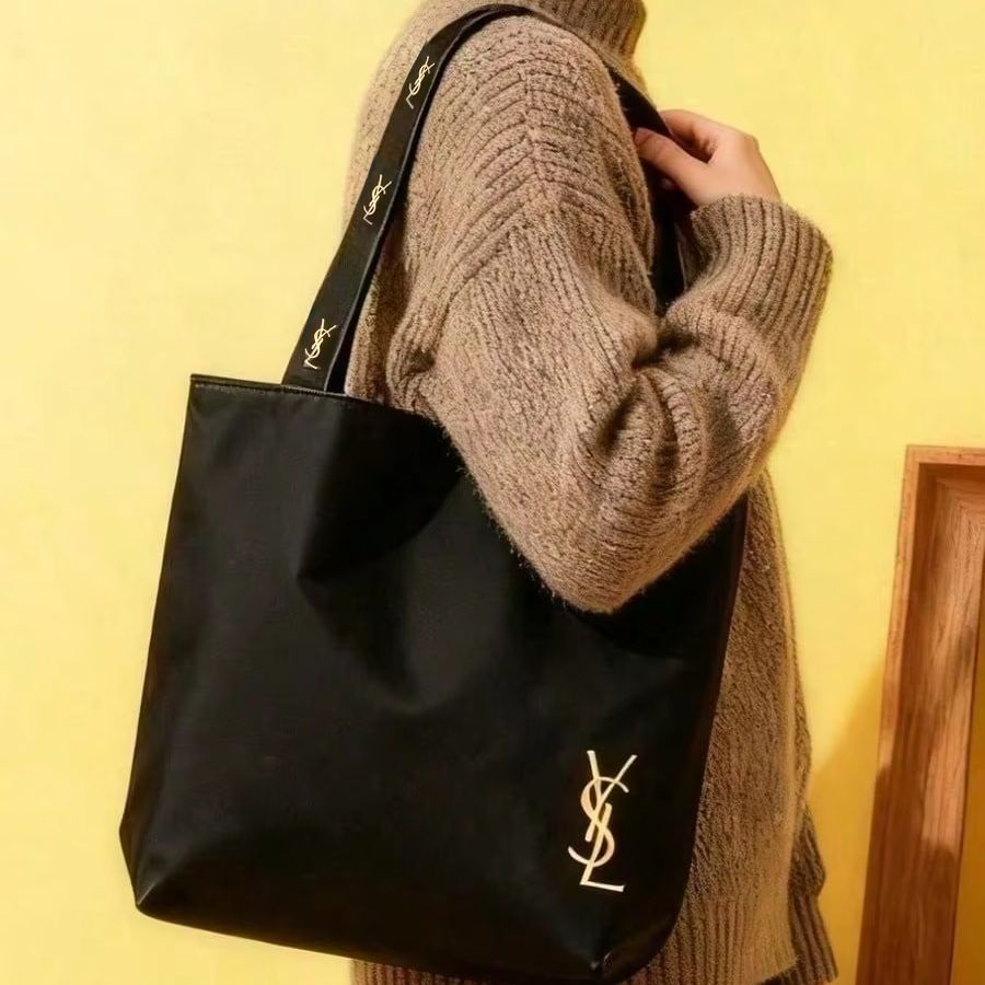 Yves Saint Laurent YSL’s Bag M - Ysl Beauty Makeup ulasan dan harga